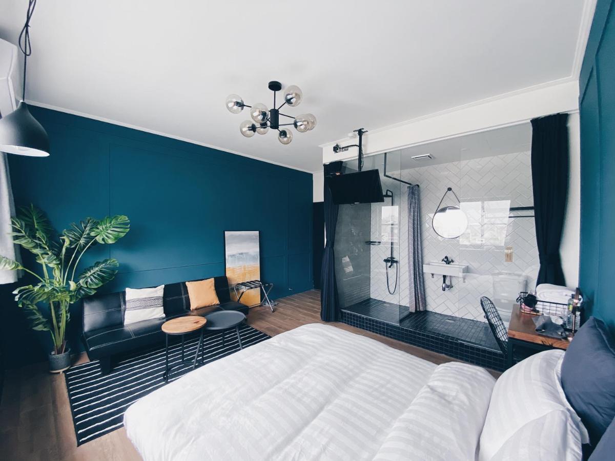 The Gatsby Apartment Tainan Esterno foto