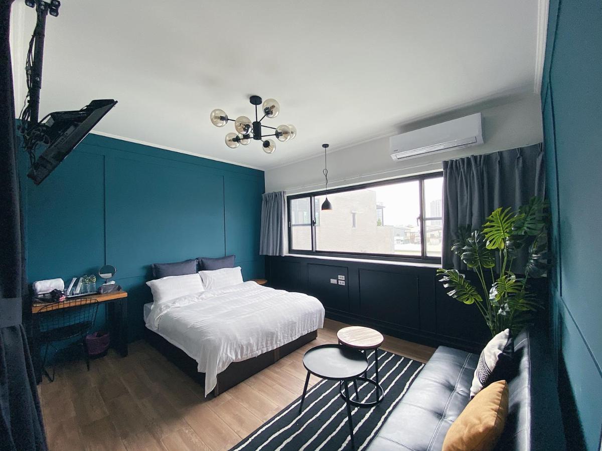 The Gatsby Apartment Tainan Esterno foto